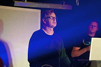 Andy Fletcher foto Alex Chelba